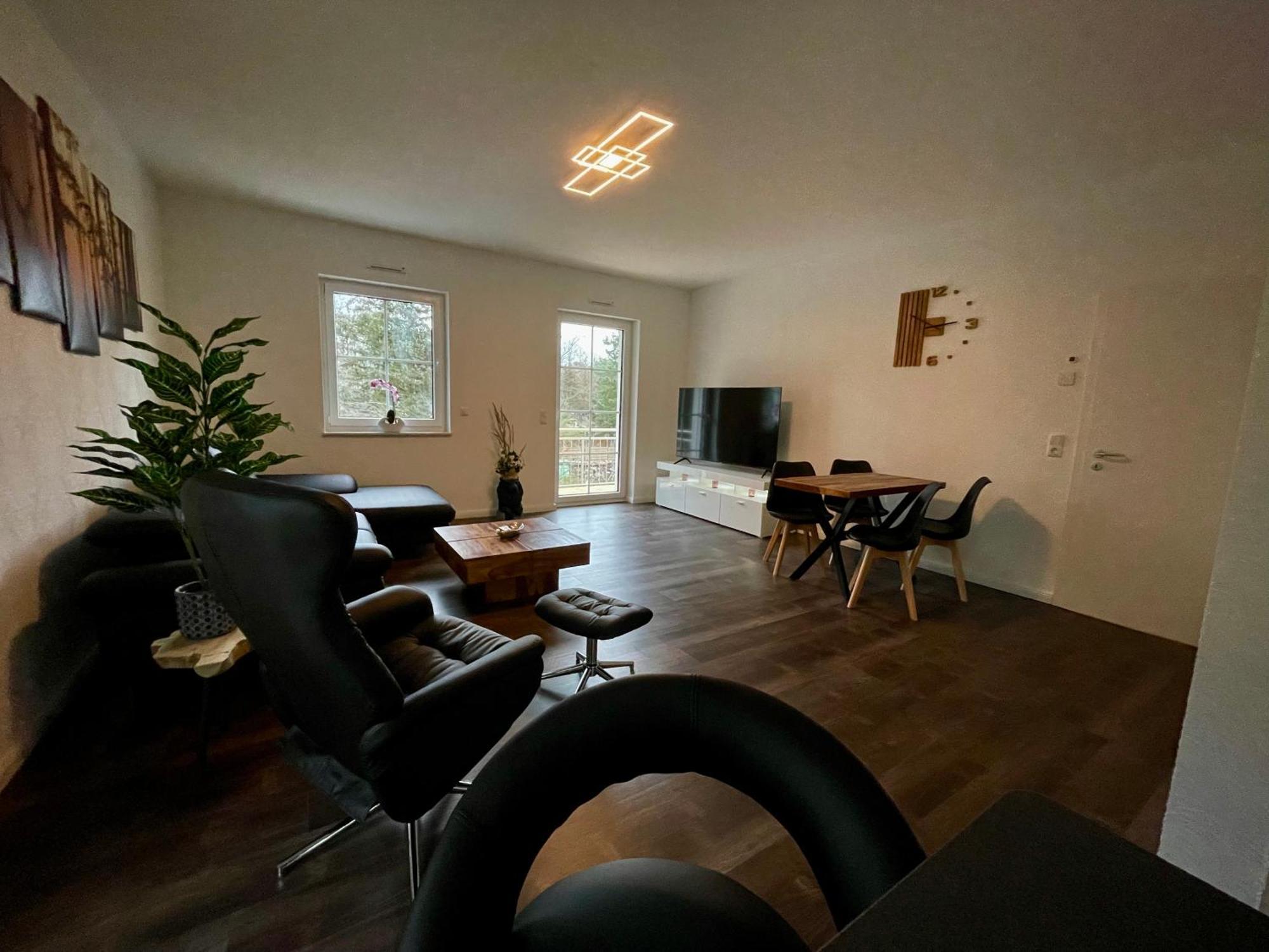 Ferienwohnung Im Gruenen โอราเนียนบวร์ก ภายนอก รูปภาพ
